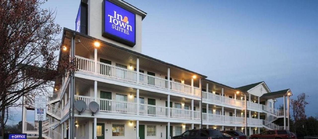 Intown Suites Extended Stay Chesapeake Va - I-64 Crossways Blvd Esterno foto